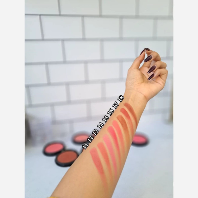 رژگونه مهرونا اورجینال